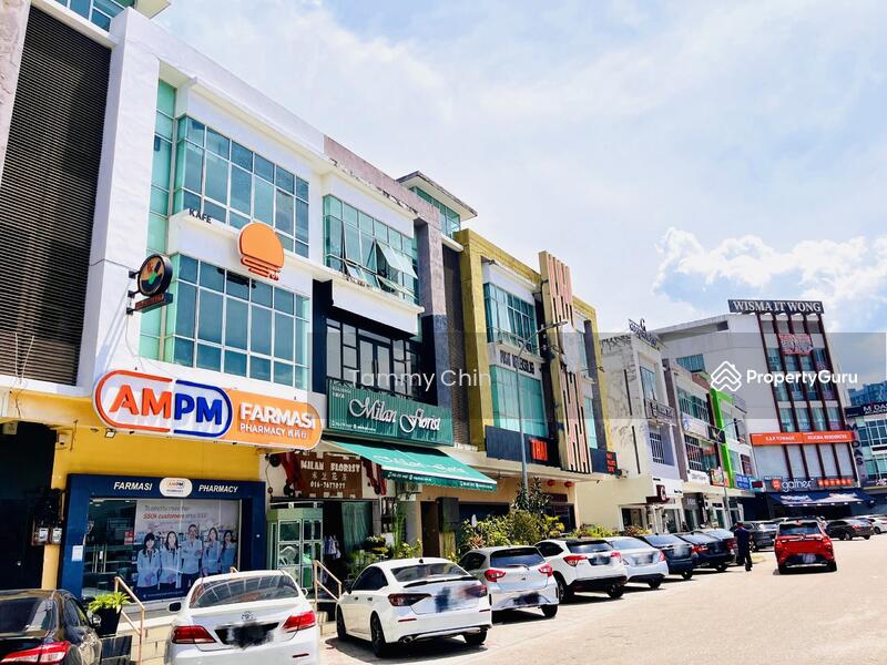 For Sale - Taman Mount Austin