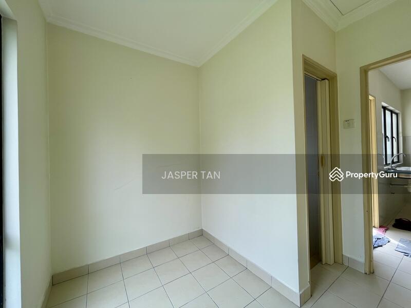 For Sale - Corner 2.5 Storey Terrace @ Bandar Kinrara 9