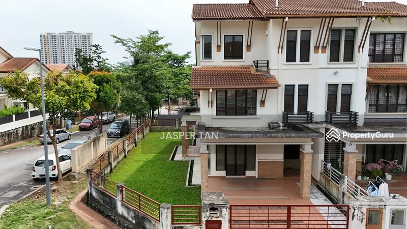For Sale - Corner 2.5 Storey Terrace @ Bandar Kinrara 9