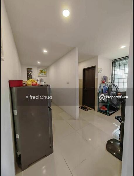 For Sale - Shop at Batu Kawa