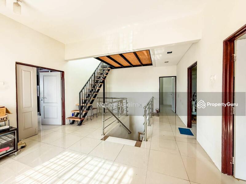 For Sale - Ivory Villa