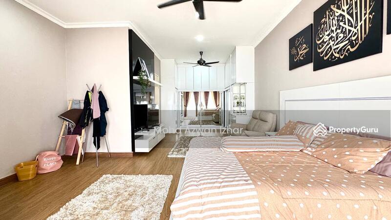 For Sale - Suasana Lumayan