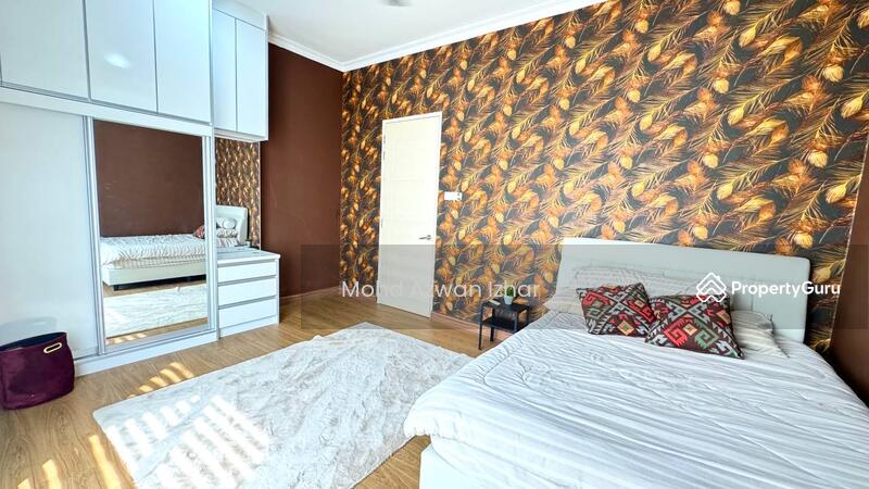 For Sale - Suasana Lumayan