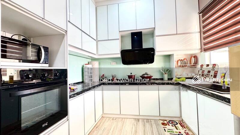 For Sale - Suasana Lumayan