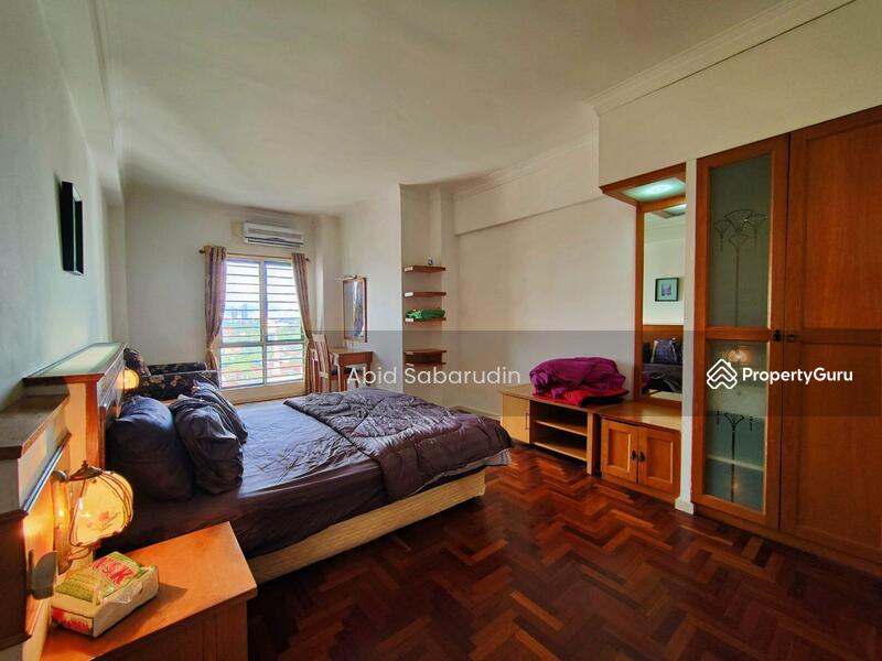 Untuk Dijual - Lanai Gurney