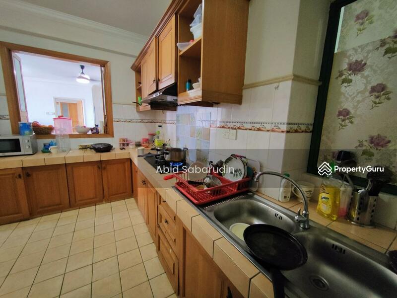 Untuk Dijual - Lanai Gurney