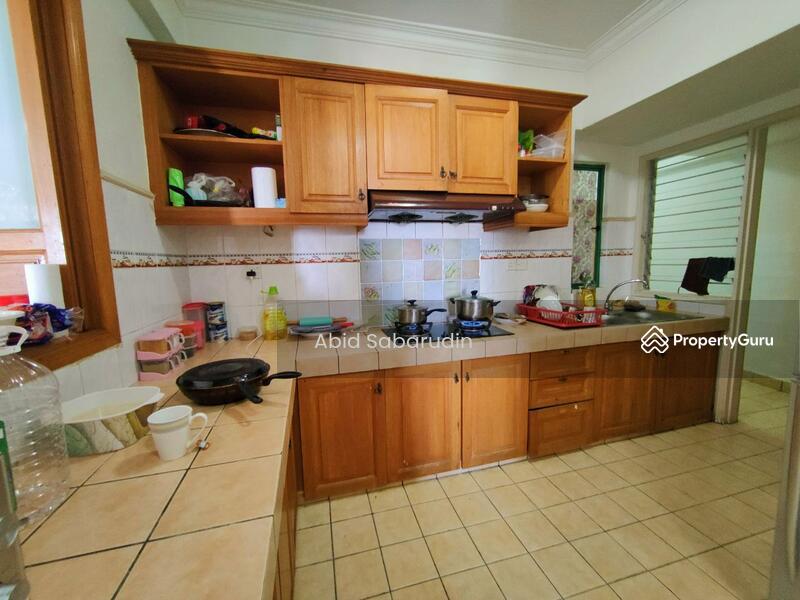 Untuk Dijual - Lanai Gurney
