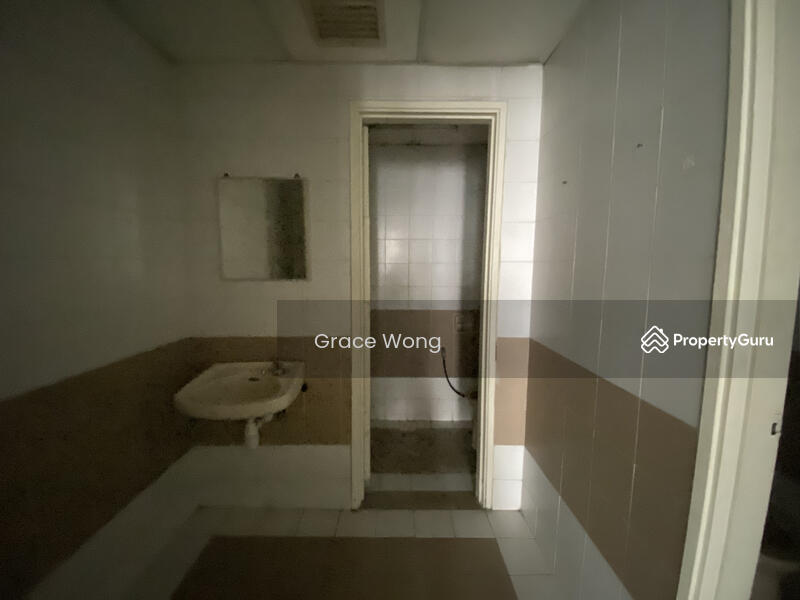For Rent - Taipan Business Centre