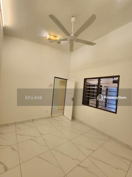 Untuk Disewa - Jalan Temelian single storey house @ seksyen 8