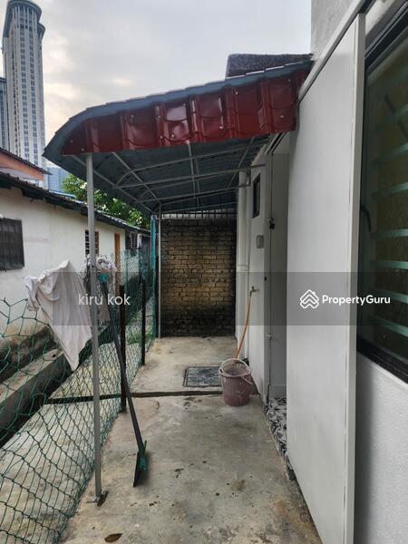 Untuk Disewa - Jalan Temelian single storey house @ seksyen 8