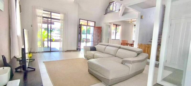 Untuk Disewa - Ferringhi Villa