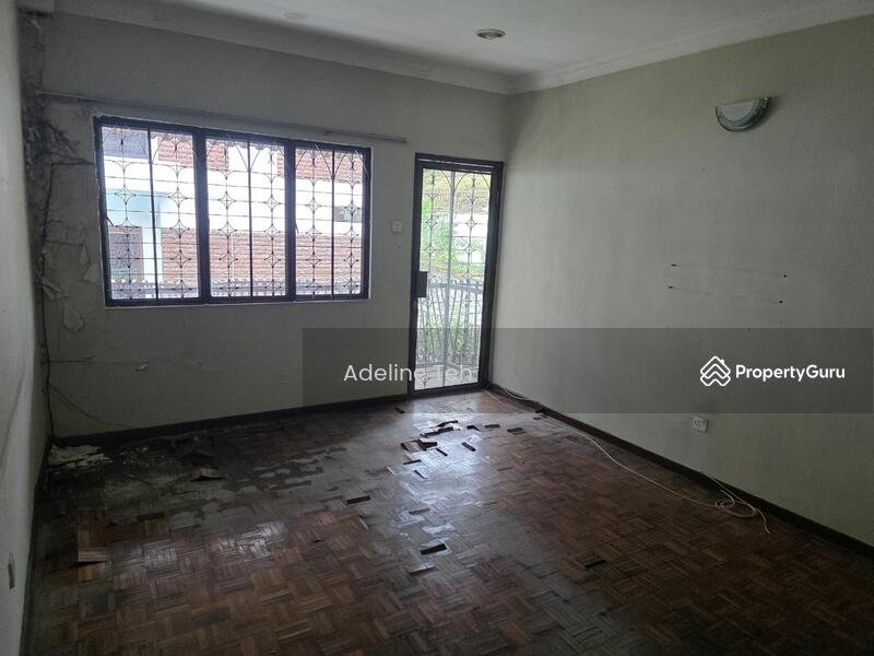 For Sale - Semi-Detached House at Taman Danau Desa
