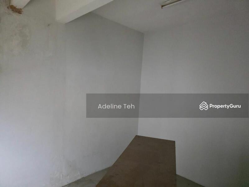 For Sale - Semi-Detached House at Taman Danau Desa