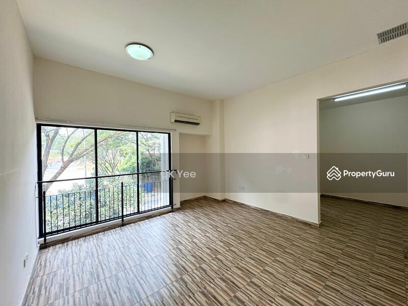 For Sale - 3-Storey Terraced House at Taman Esplanad