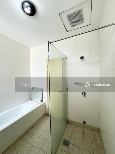 For Sale - 3-Storey Terraced House at Taman Esplanad