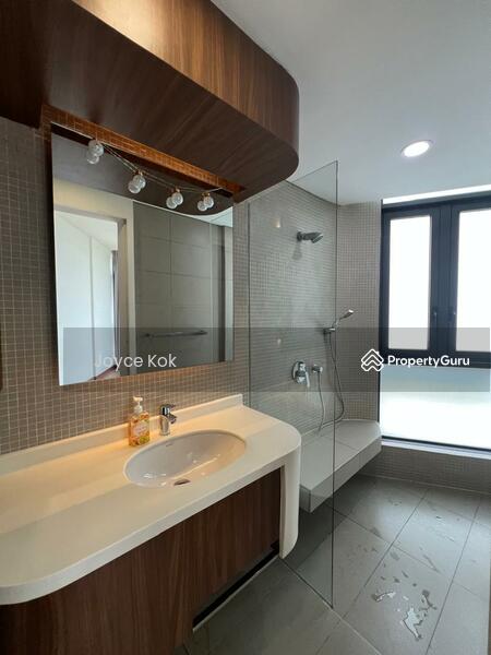For Sale - Ara Green