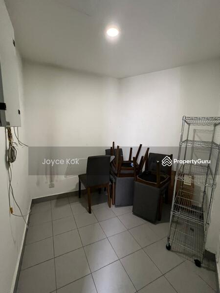 For Sale - Ara Green