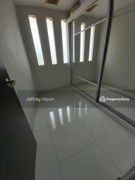 For Sale - 2.5 Storey Corner, Taman Meranti Jaya