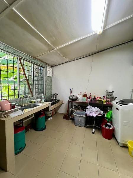 Rumah Teres 2-Tingkat untuk Dijual di Taman Sri Rampai (Wangsa Maju) - Kerwin Ang - Kitchen - PropertyGuru.com.my
