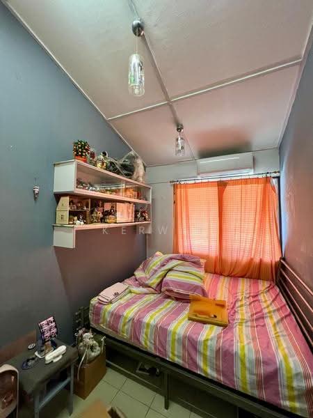 Rumah Teres 2-Tingkat untuk Dijual di Taman Sri Rampai (Wangsa Maju) - Kerwin Ang - Bedroom - PropertyGuru.com.my