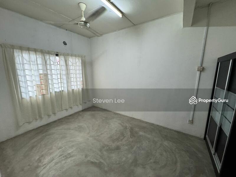 For Sale - [Below Market] 2 Storey Terrace House, Rawang Perdana 2, Rawang