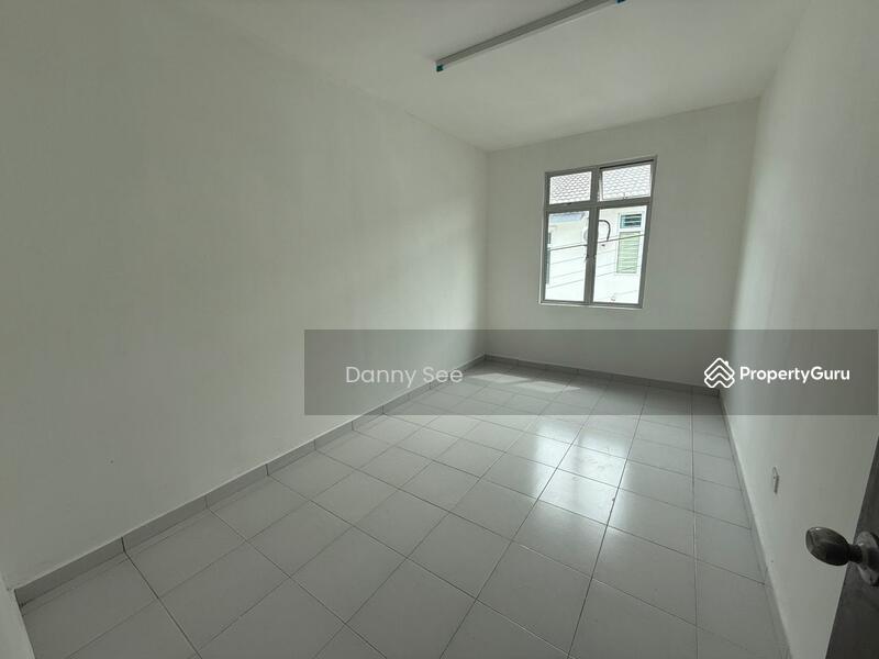 For Sale - Taman Scientex Kulai 2 Double Storey Terrace House Renovated Unit
