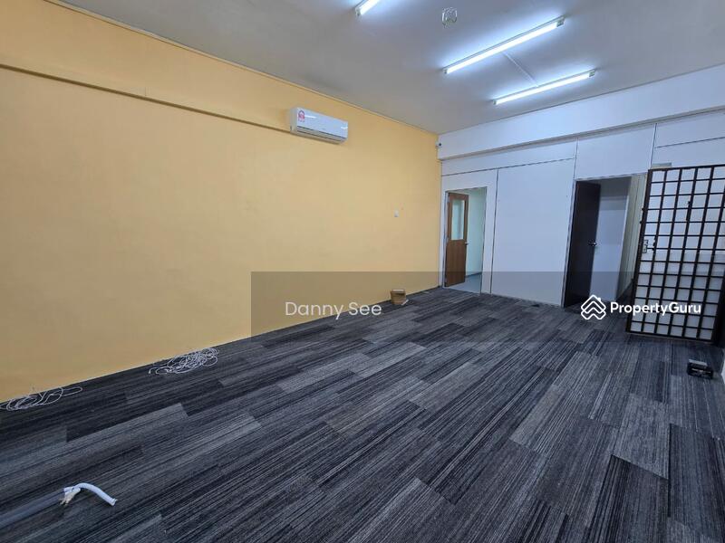 For Rent - Indahpura Kulai First Floor Office Renovated Unit