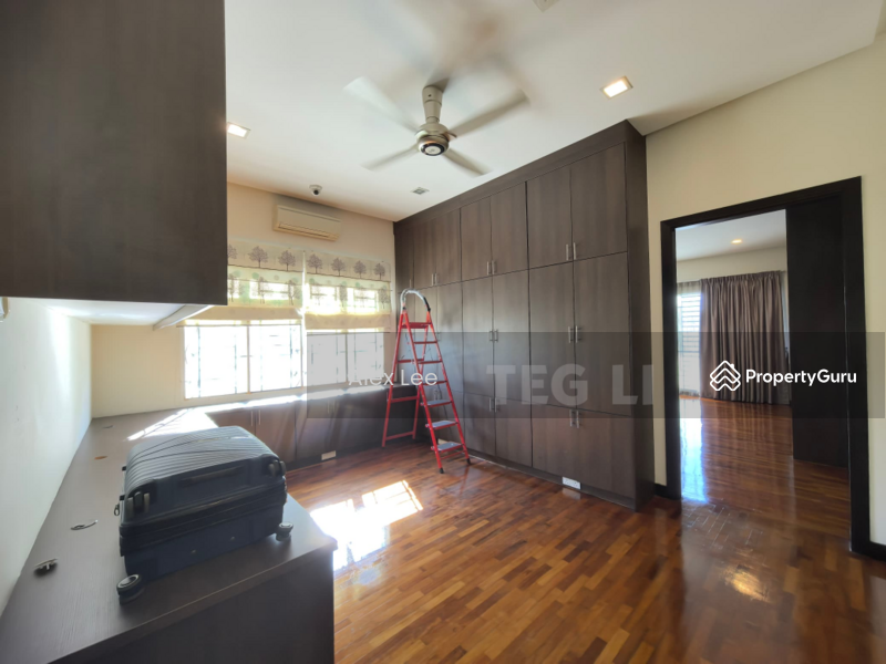 For Sale - Kota Kemuning