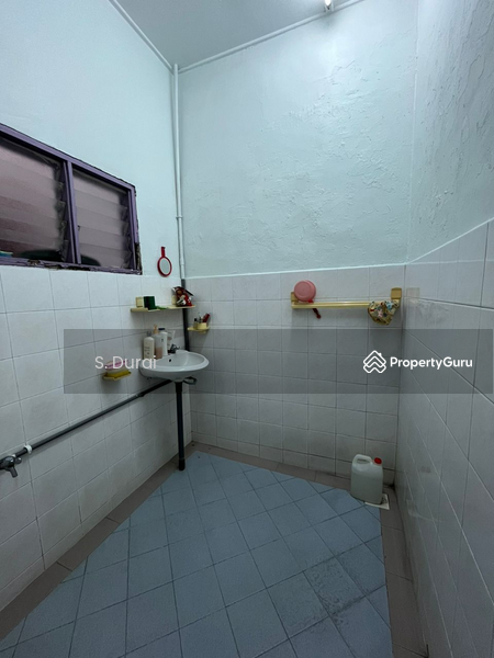 Untuk Dijual - 2-storey Terrace House at Taman Anggerik