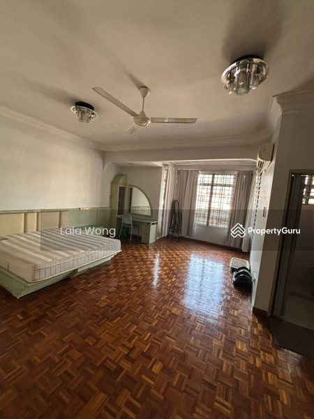 Untuk Disewa - Terraced House at Perling