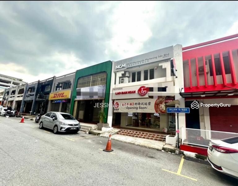 Untuk Disewa - Shop at Bandar Menjalara