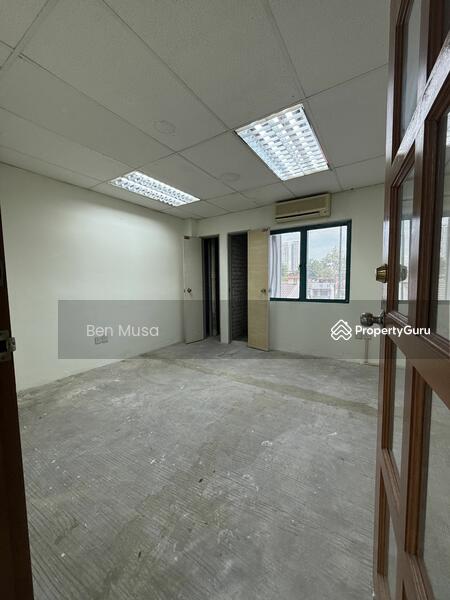 Untuk Disewa - Wisma Dirgahayu