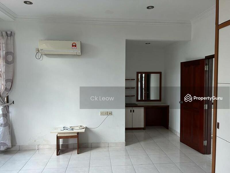 For Rent - Taman Senai Jaya