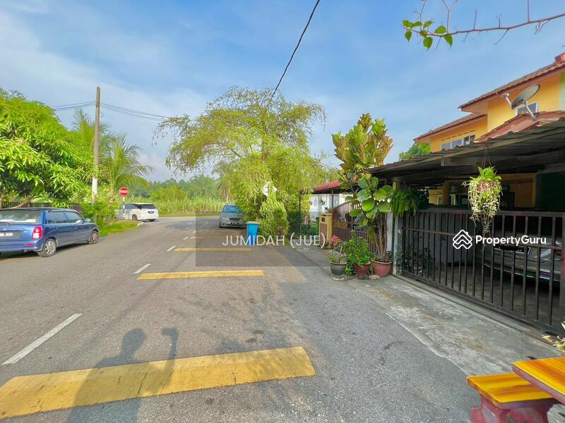 Double Storey Terrace House Banting Baru Selangor