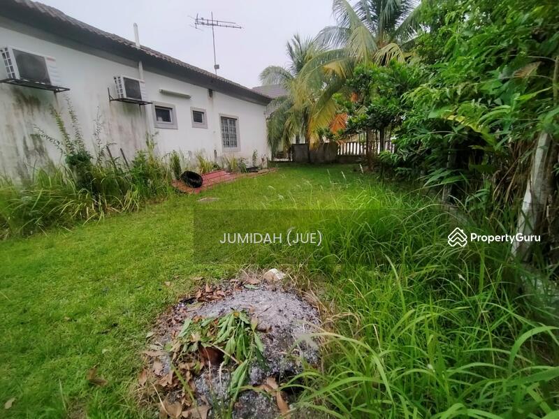 Corner Lot Single Storey Bungalow at Pantai Sepang Putra, Sepang