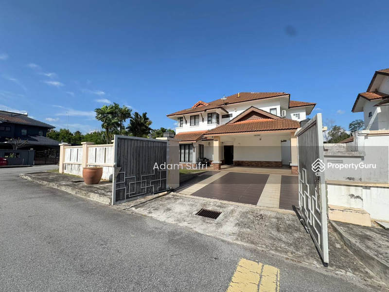 For Sale - Bungalow at Forest Heights