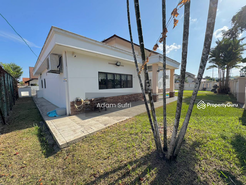 For Sale - Bungalow at Forest Heights