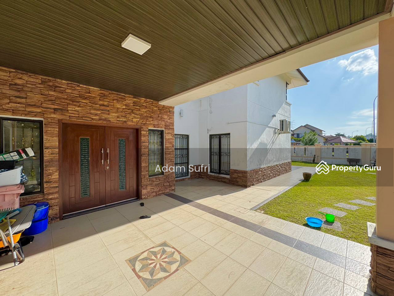 For Sale - Bungalow at Forest Heights