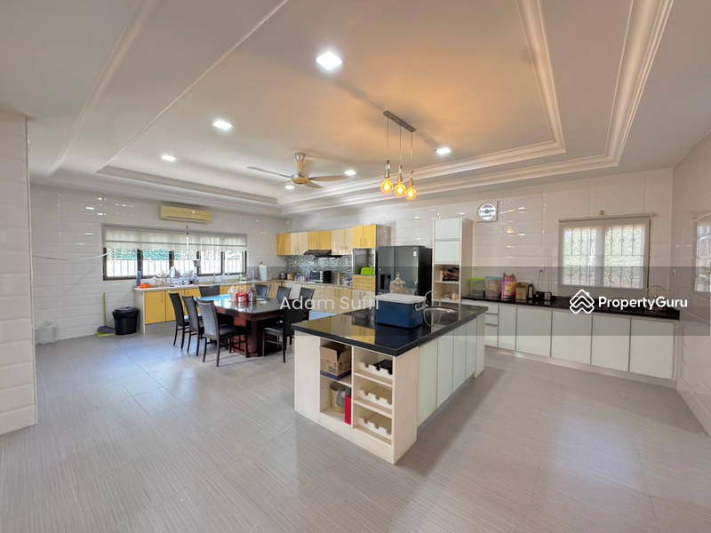 For Sale - Bungalow at Forest Heights