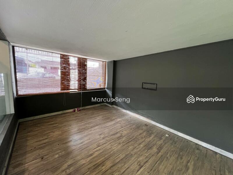 For Sale - Canning Garden Single Storey Semi D House For Sale