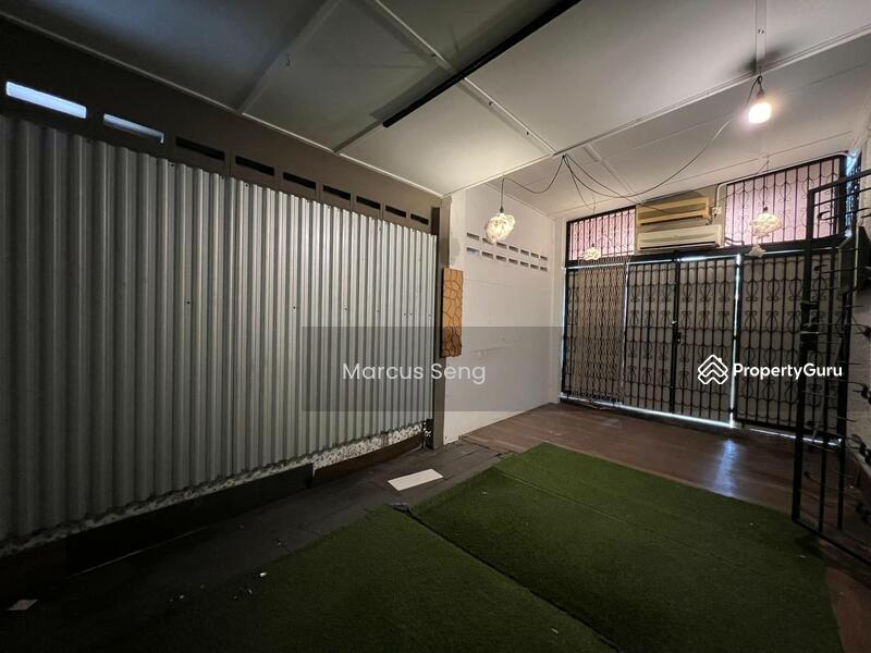 For Sale - Canning Garden Single Storey Semi D House For Sale