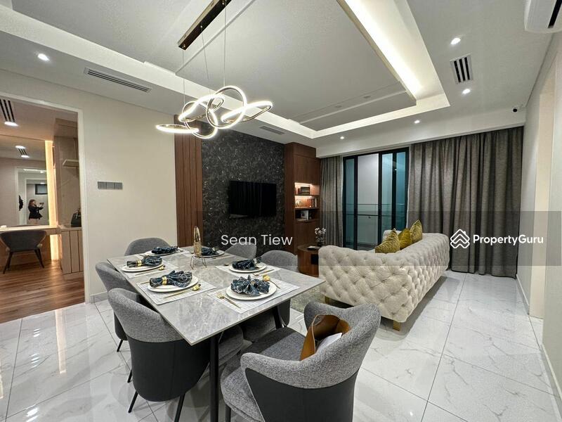 For Sale - Times Square 2