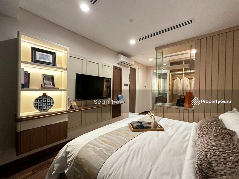 For Sale - Times Square 2