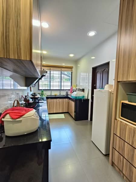 Bungalow for Sale in Taman Sentosa (Bukit Baru) - Jason Tay - Kitchen - PropertyGuru.com.my