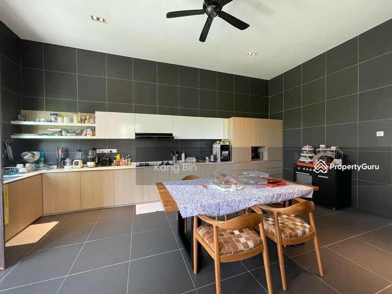 Rumah Banglo untuk Dijual di Leisure Farm (Gelang Patah) - Kang Bin - PropertyGuru.com.my