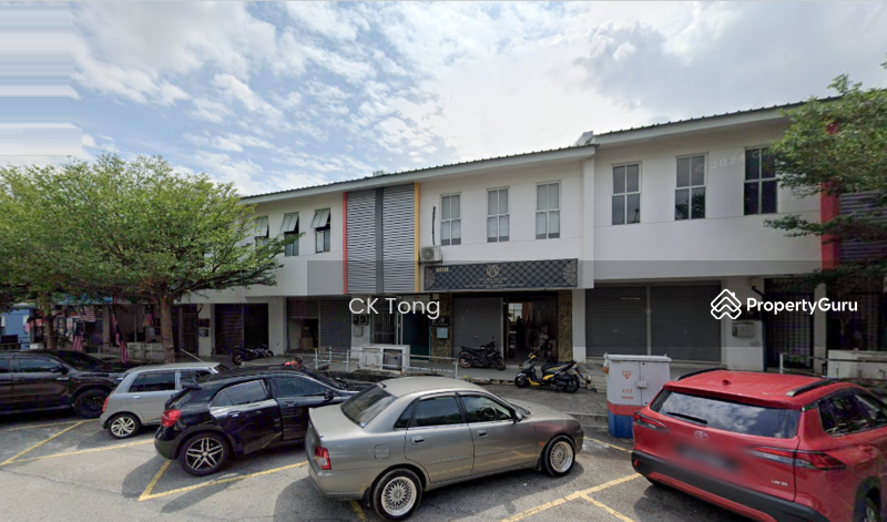 Untuk Disewa - Aman Putri, Sungai Buloh, Seksyen U17, Selangor (Ground + Basement) Shop For RENT