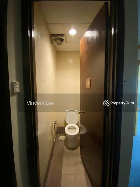 For Rent - The Ampwalk Office for Rent