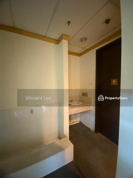 For Rent - The Ampwalk Office for Rent
