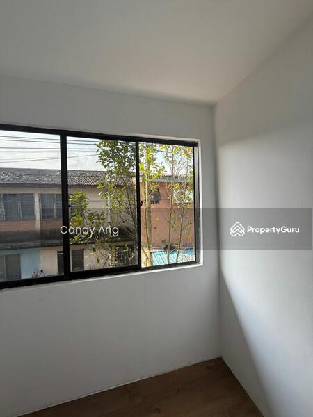 For Sale - No 37 Jalan Pengkalan 3 Taman Pasir Emas Kg Pasir Putih Pasir Gudang Johor