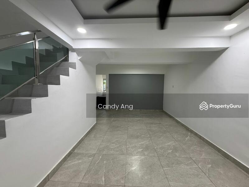 For Sale - No 37 Jalan Pengkalan 3 Taman Pasir Emas Kg Pasir Putih Pasir Gudang Johor
